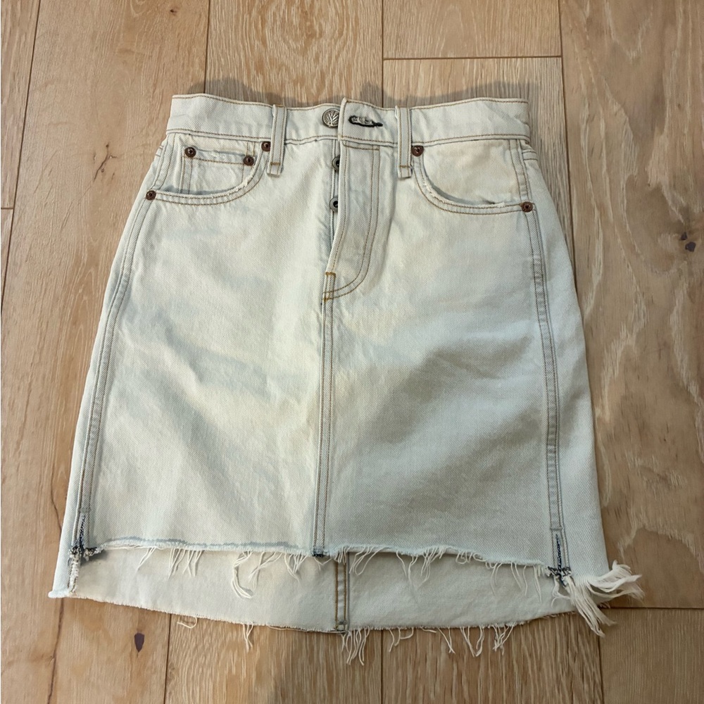 rag & bone Off-White Raw-Hem Denim Mini Skirt